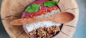 10 delicious acai bowl toppings