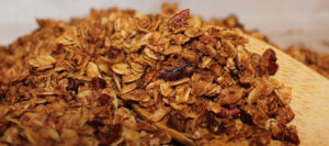 10 delicious acai bowl toppings: Granola